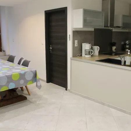 Saint Thibaut Tatil Evi